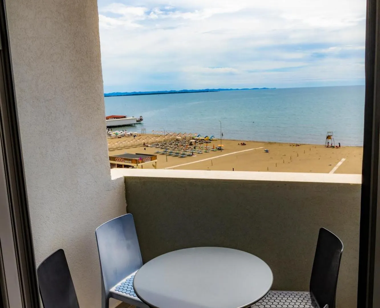 Eden Hotel Shëngjin